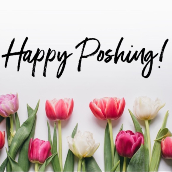 NEW: Stylish Chic Handcrafted, White Acrylic Floral Gemstones Gold Post Earring - Picture 10 of 10